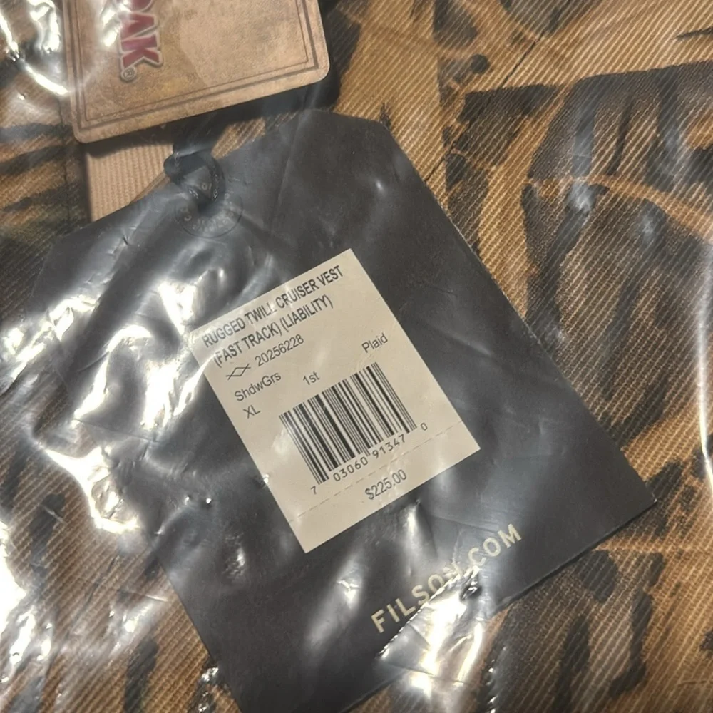 NWT Filson Rugged Twill Cruiser Shadow Grass Camo Field Vest Factory 1sts - Picture 4 of 4